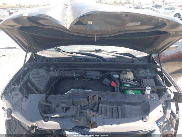 3GNKBBRA8KS671946 Chevrolet Blazer