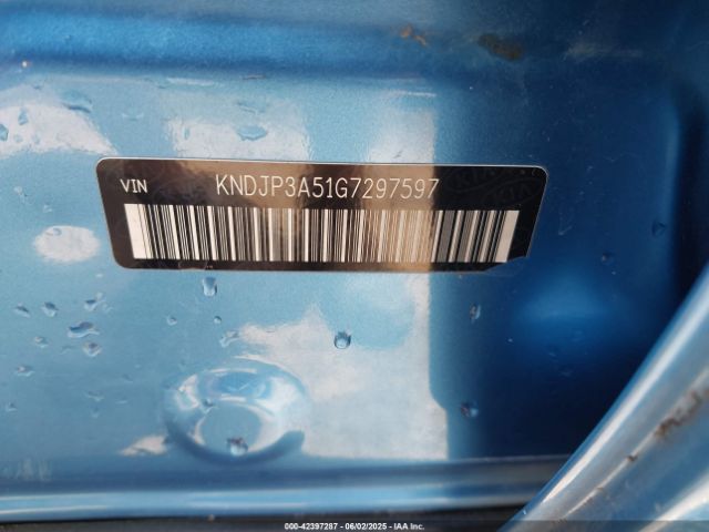 KNDJP3A51G7297597 KIA SOUL +