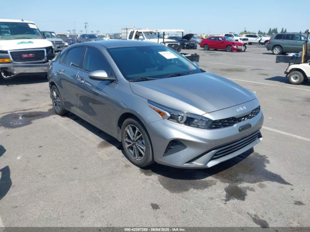 2022 KIA FORTE 3KPF24AD0NE461372