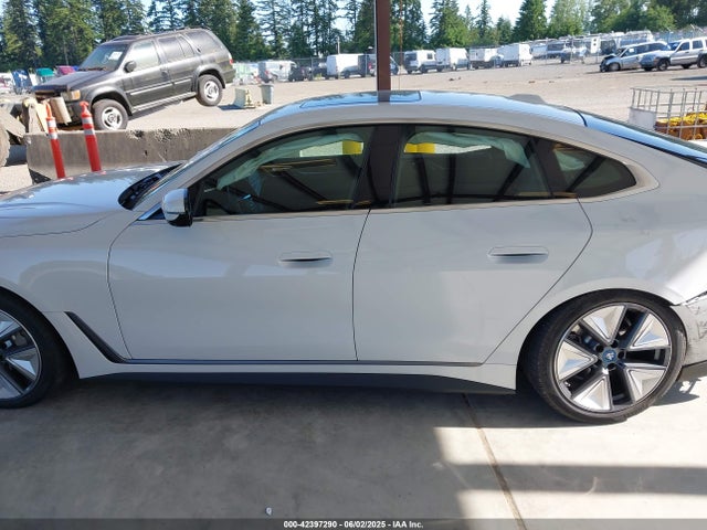 WBY83FB08RFR94660 BMW I4