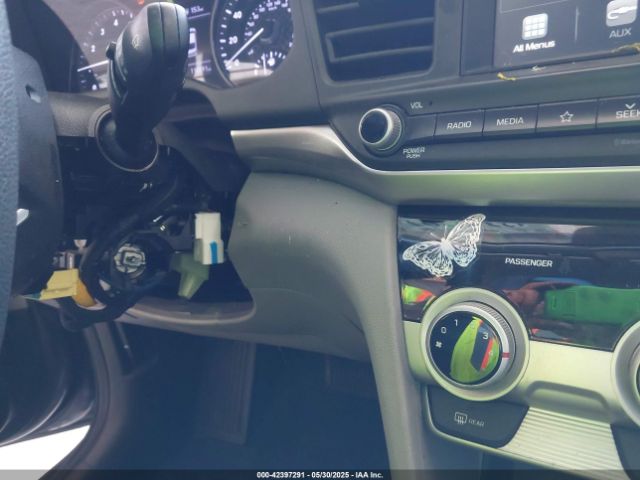 2019 HYUNDAI ELANTRA 5NPD84LF8KH456786 Photo 5