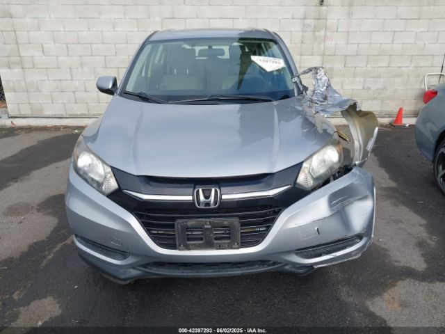 3CZRU5H34JM710664 Honda HR-V LX