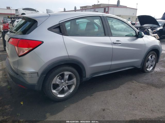 3CZRU5H34JM710664 Honda HR-V LX