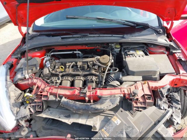 1FADP3F26GL271263 Ford FOCUS SE