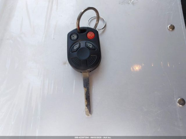 1FADP3F26GL271263 Ford FOCUS SE