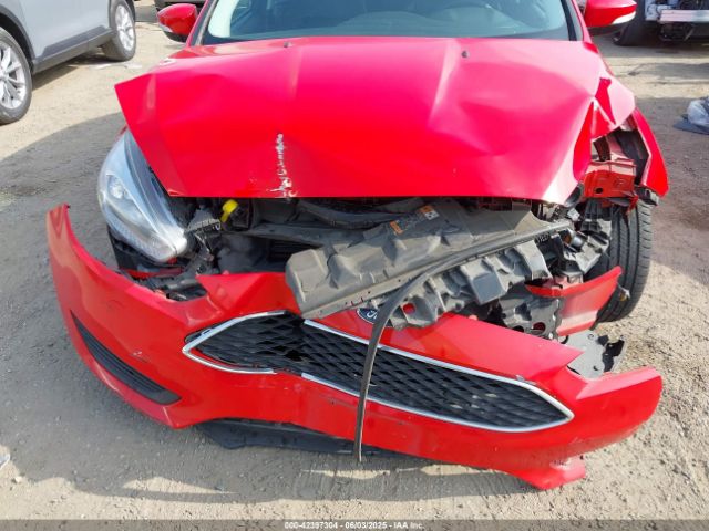 1FADP3F26GL271263 Ford FOCUS SE