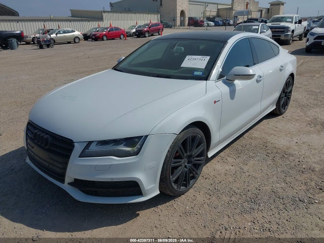 2013 AUDI A7 WAU2GAFC1DN056059 Photo 1