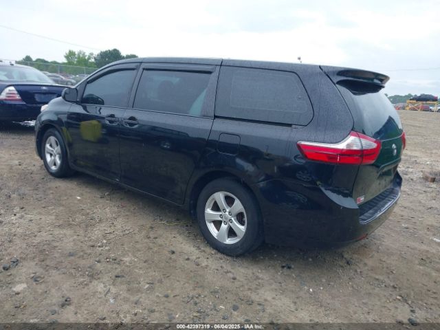 2015 TOYOTA SIENNA 5TDZK3DCXFS662049 Photo 2