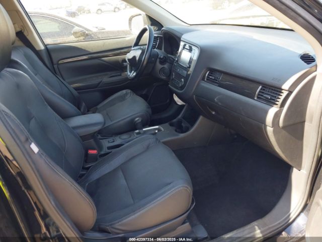 2016 MITSUBISHI OUTLANDER JA4AD3A39GZ044789 Photo 4