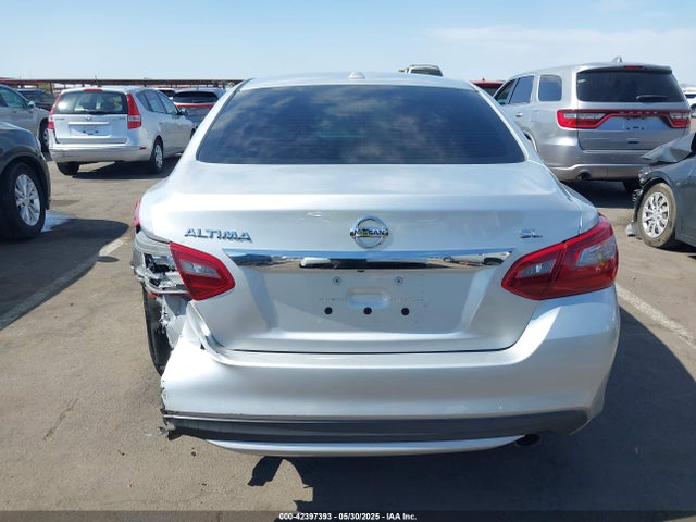 1N4AL3AP9JC249167 Nissan 2018