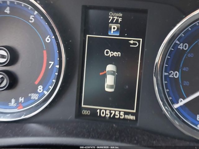 5YFBURHE8JP821159 Toyota COROLLA SE