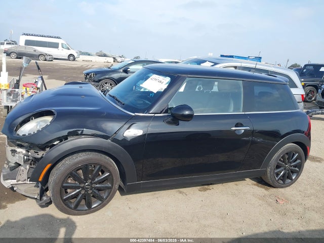 WMWXP7C58G3B49050 Mini Hardtop