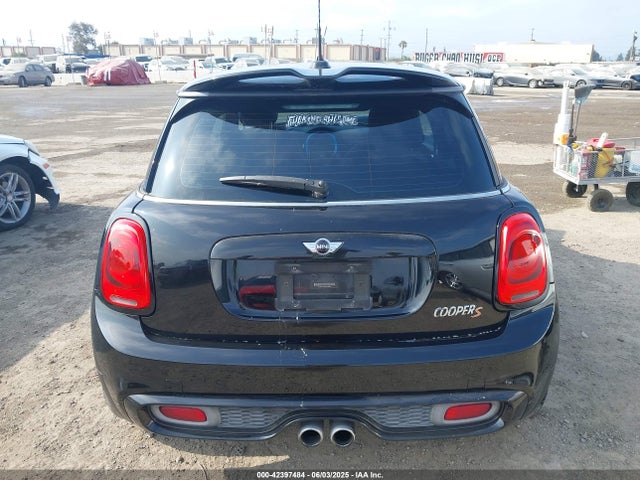 WMWXP7C58G3B49050 Mini Hardtop