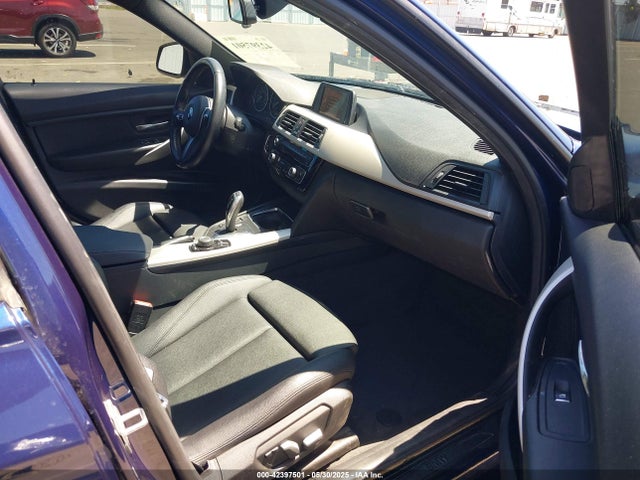 WBA8E5G55GNT93507 BMW 2016