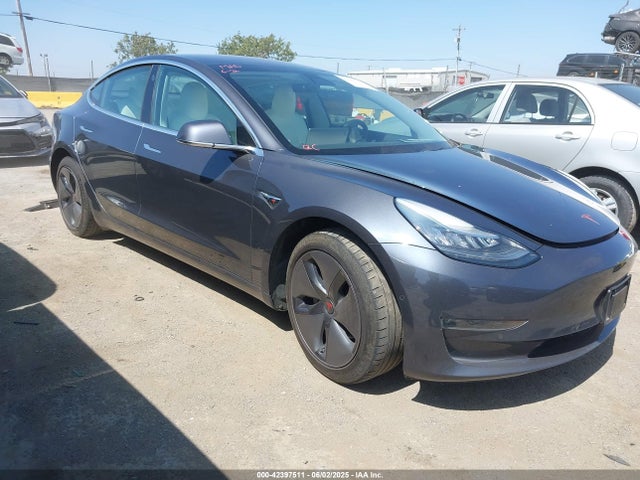 2018 TESLA MODEL 3 5YJ3E1EA3JF167638 Photo 0