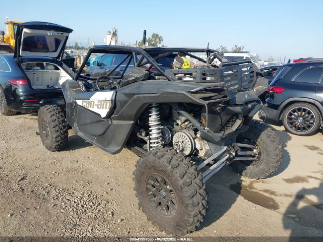 2022 CAN-AM MAVERICK X3 3JBVXAV25NE000594 Photo 2