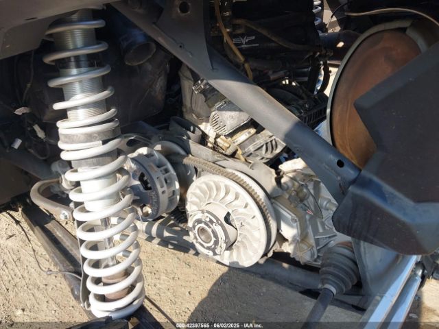 2022 CAN-AM MAVERICK X3 3JBVXAV25NE000594 Photo 8