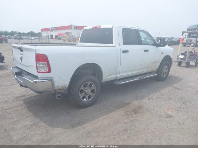 3C6UR5DL4PG651105 RAM 2500 Big Horn  4x4 6'4 Box
