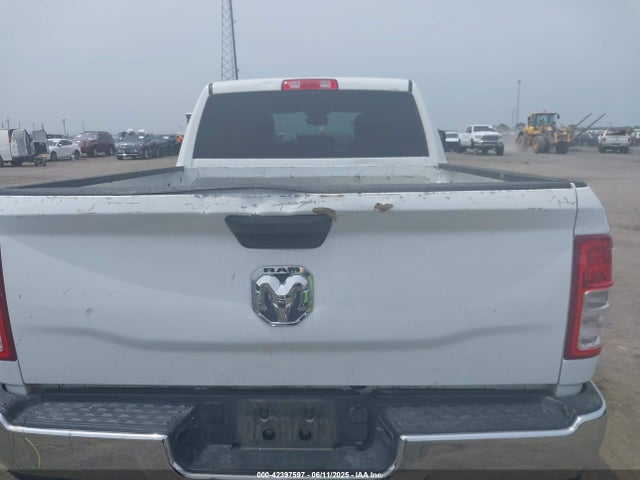 3C6UR5DL4PG651105 RAM 2500 Big Horn  4x4 6'4 Box