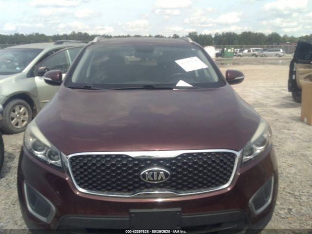 5XYPGDA30HG252783 KIA Sorento 2.4l Lx
