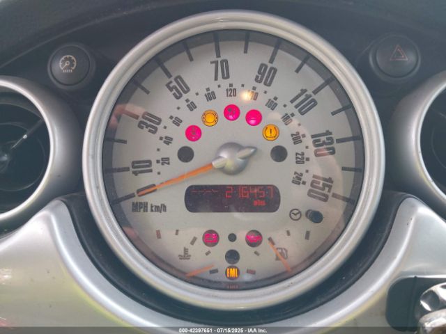 2005 MINI COOPER WMWRC33505TK62367 Photo 6
