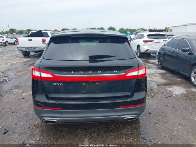 2LMTJ6JR3GBL72807 Lincoln Mkx Premiere