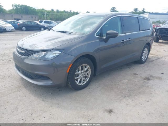 2022 CHRYSLER VOYAGER 2C4RC1CG6NR208958 Photo 1