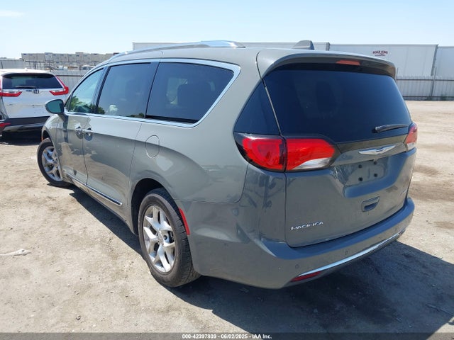 2C4RC1GG4LR135418 Chrysler Pacifica Limited