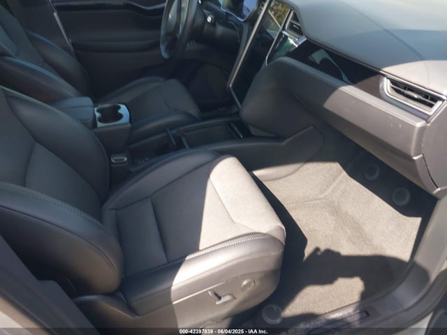 Tesla MODEL X 2018 5YJXCDE26JF114207 Image 5