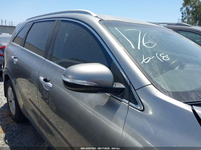 5XYPG4A59GG072430 KIA Sorento 3.3l Lx