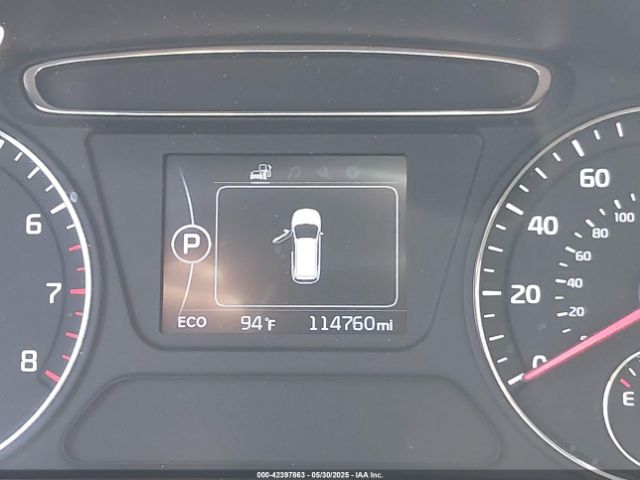 5XYPG4A59GG072430 KIA Sorento 3.3l Lx