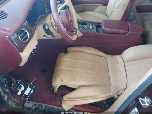 2021 BENTLEY BENTAYGA SJAAM2ZV1MC037602 Photo 5