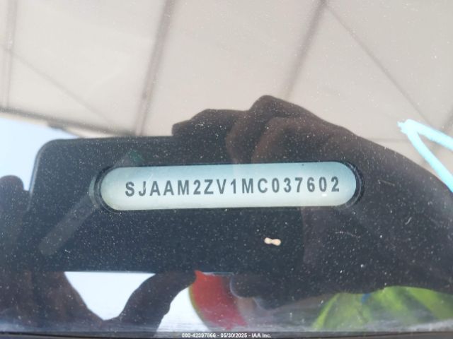 2021 BENTLEY BENTAYGA SJAAM2ZV1MC037602 Photo 8