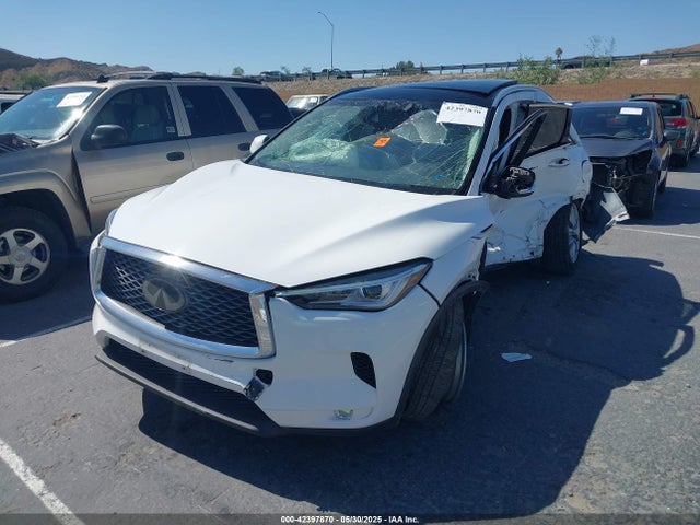 Infiniti Qx50 Luxe 2019 3PCAJ5M1XKF132897 Image 2