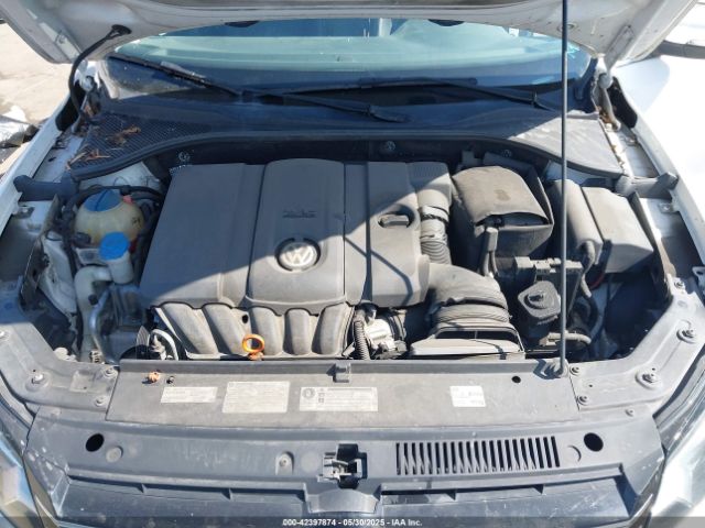 2013 VOLKSWAGEN PASSAT 1VWBP7A32DC013114 Photo 9