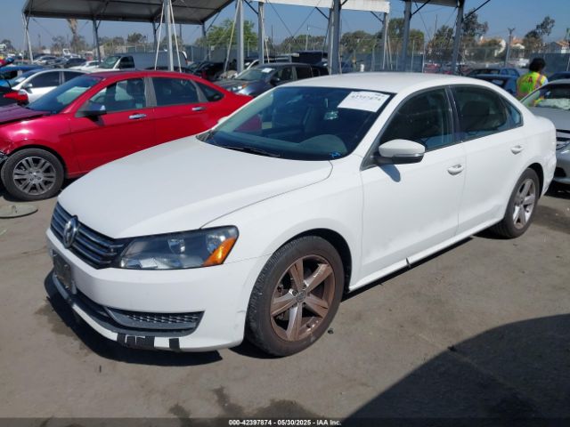 2013 VOLKSWAGEN PASSAT 1VWBP7A32DC013114 Photo 1
