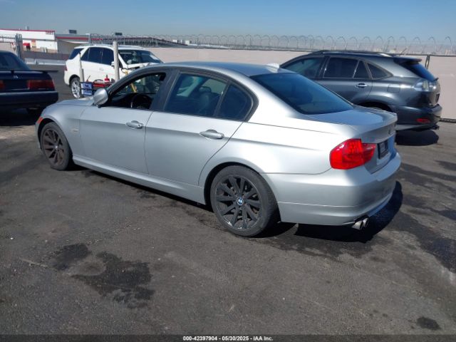 2011 BMW 328I WBAPH5C57BA445776 Photo 2