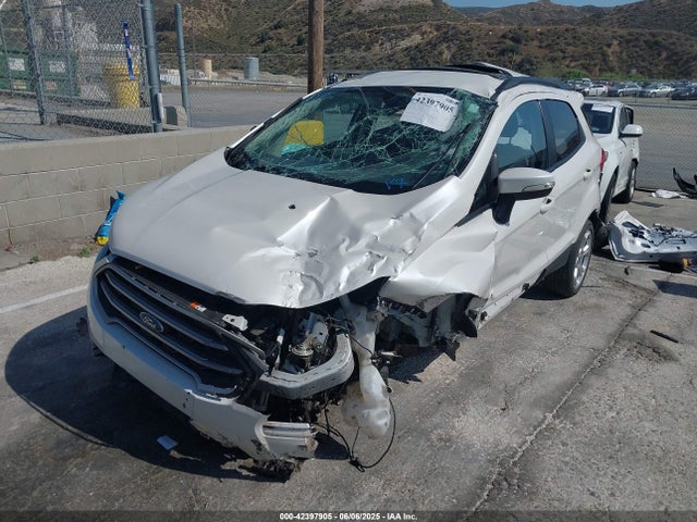 Ford 2021 2021 MAJ3S2GEXMC408021 Image 2