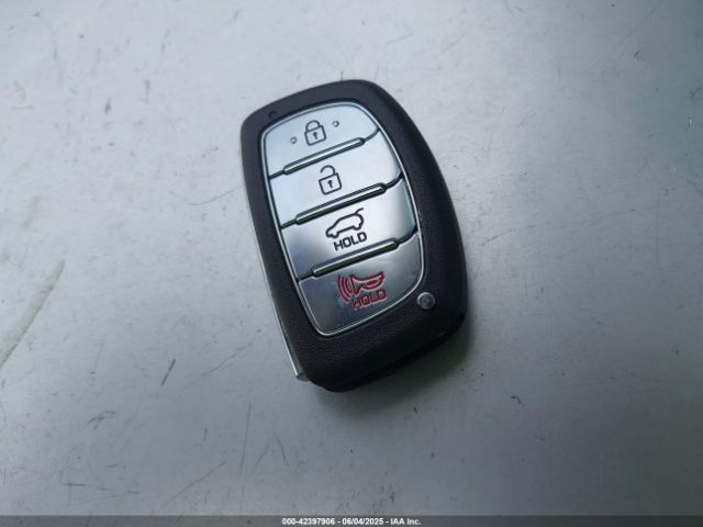 KMHC75LD3JU075401 Hyundai 2018