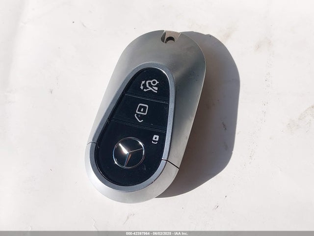 W1KCG2DB2PA032300 Mercedes-Benz ed