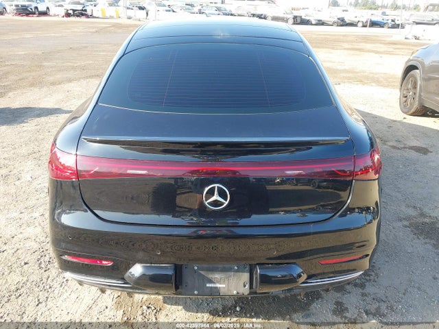 W1KCG2DB2PA032300 Mercedes-Benz ed