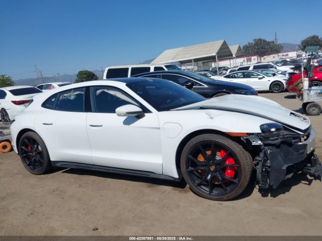 WP0CD2Y14PSA90216 Porsche Taycan Sport Turismo Gts
