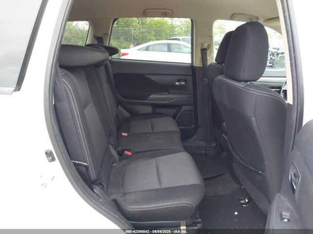 2017 MITSUBISHI OUTLANDER JA4AZ3A33HZ045357 Photo 7