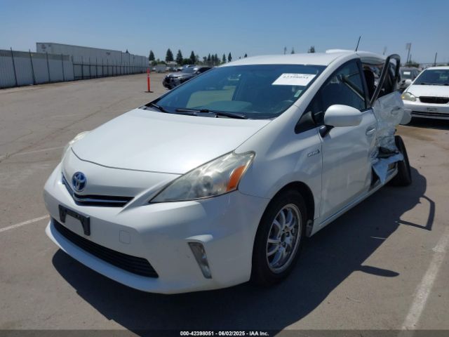 2013 TOYOTA PRIUS V JTDZN3EUXD3252719 Photo 1