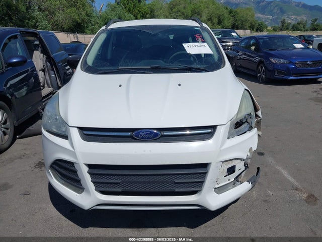 1FMCU9G98EUD99388 Ford 2014