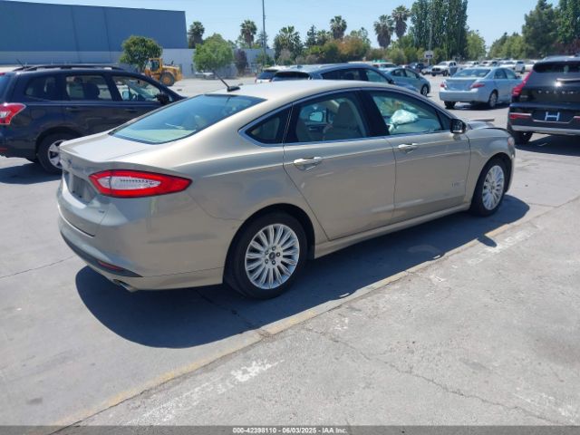 3FA6P0PU2FR253527 Ford Fusion Energi Se Luxury