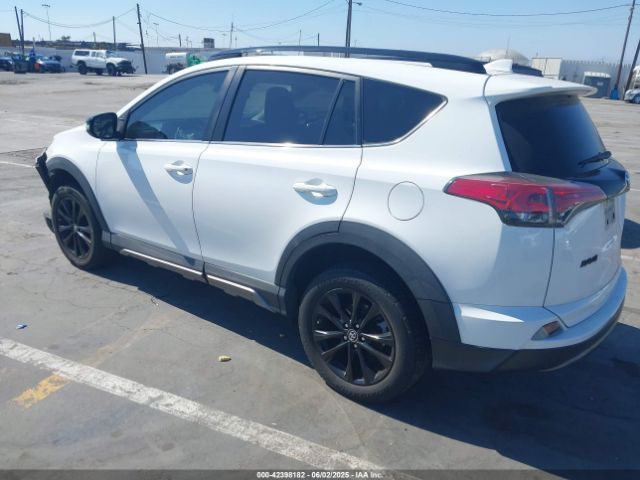 2T3WFREV6JW429335 Toyota Rav4 Adventure