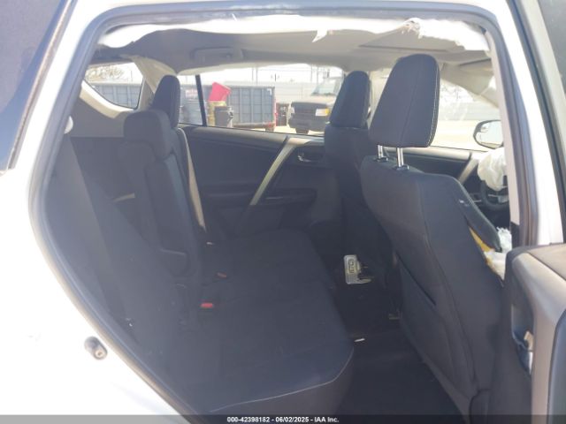 2T3WFREV6JW429335 Toyota Rav4 Adventure