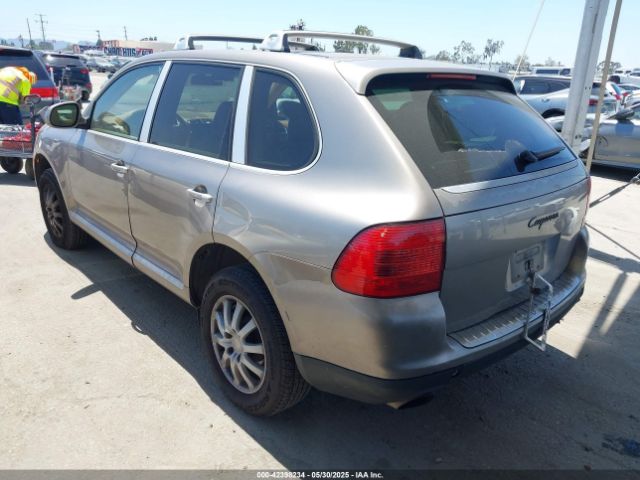 2005 PORSCHE CAYENNE WP1AA29P55LA24408 Photo 2
