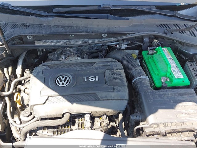 3VW4T7AU3GM057235 Volkswagen Golf GTI
